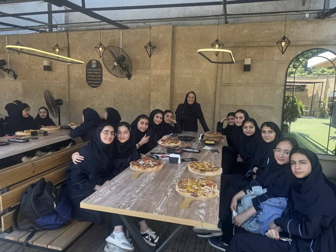 متوسطه اول پروین اعتصامی آمل