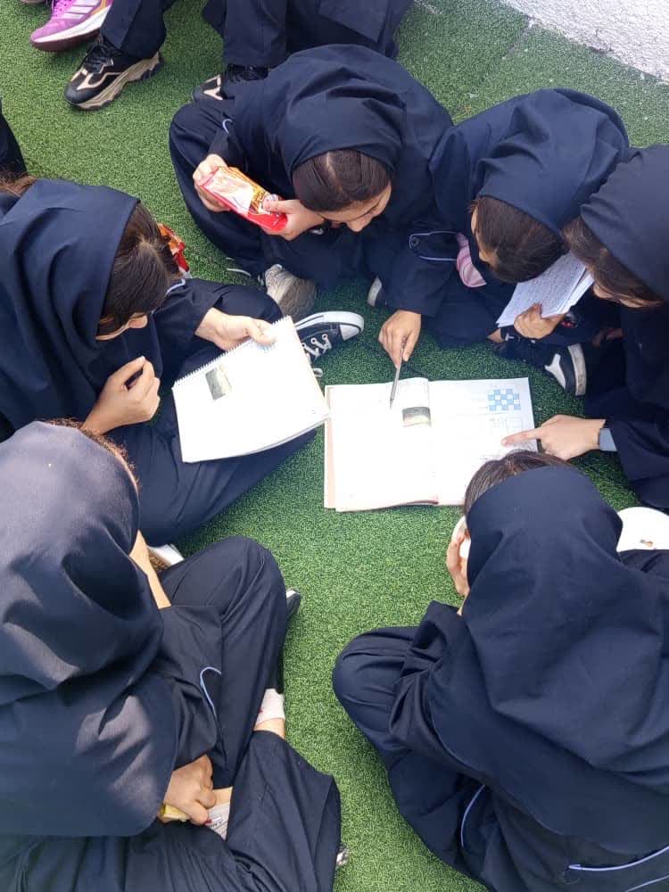 متوسطه اول پروین اعتصامی آمل